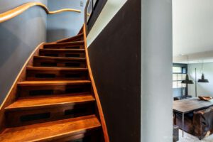 Treppe zum Schlafzimmer