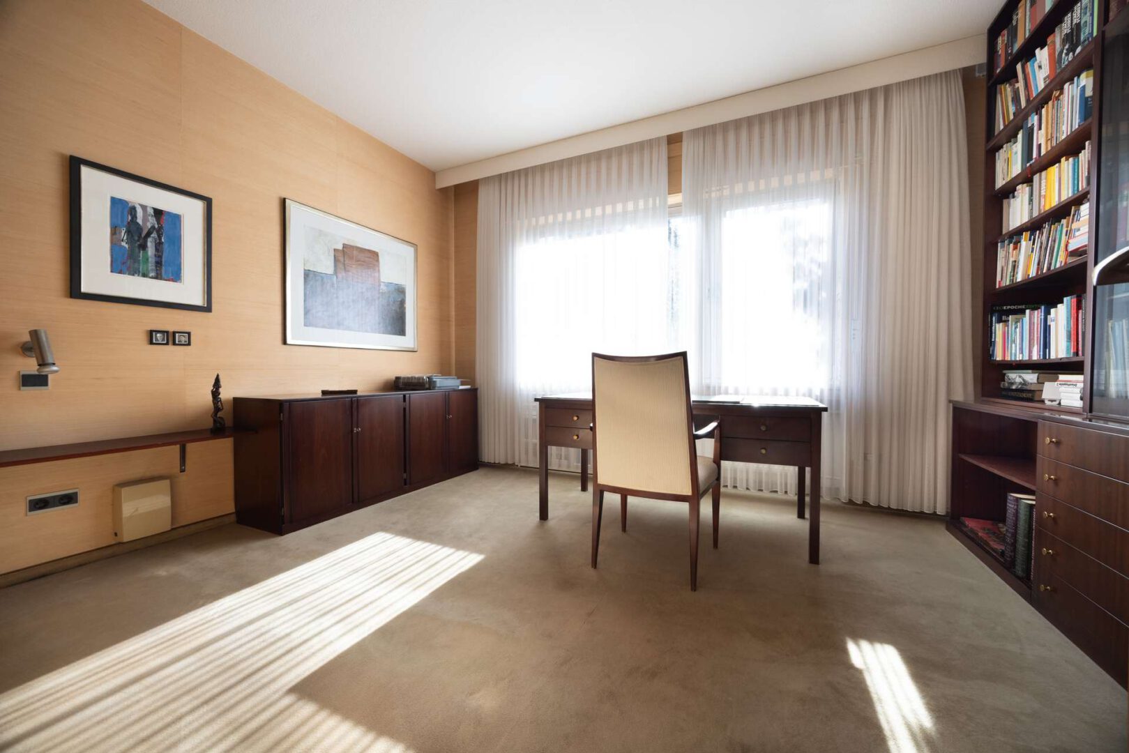 Arbeitszimmer EG